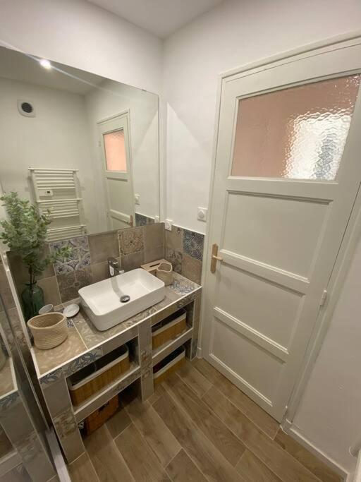 Beau T3 Proche Base Navale Et Ecoles Superieures Apartment Toulon Exterior photo